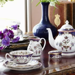 Queen Victoria Sandwich Plate